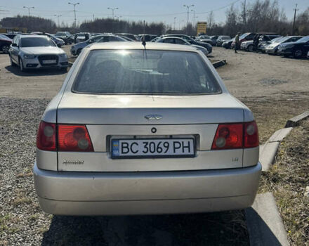 Чери Амулет, объемом двигателя 1.6 л и пробегом 168 тыс. км за 1600 $, фото 7 на Automoto.ua