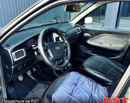 Чери Амулет, объемом двигателя 1.6 л и пробегом 70 тыс. км за 999 $, фото 4 на Automoto.ua