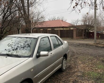 Сірий Чері Амулет, об'ємом двигуна 1.6 л та пробігом 370 тис. км за 1258 $, фото 2 на Automoto.ua