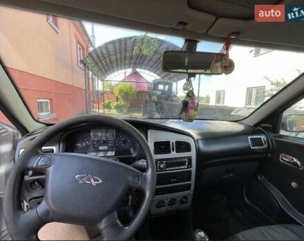 Серый Чери Амулет, объемом двигателя 1.6 л и пробегом 100 тыс. км за 1850 $, фото 4 на Automoto.ua