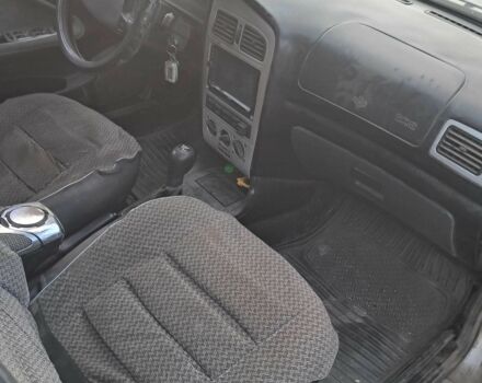 Чері Амулет 2008 у Києві на Automoto.ua Сірий Чері Амулет, об'ємом двигуна 1.6 л та пробігом 183 тис. км за 1100 $, фото 7 на Automoto.ua