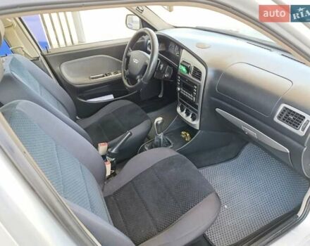 Сірий Чері Амулет, об'ємом двигуна 1.5 л та пробігом 104 тис. км за 3200 $, фото 35 на Automoto.ua