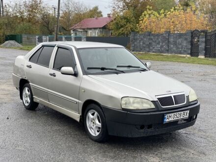 Чери Амулет 2006 в Житомире на Automoto.ua Серый Чери Амулет, объемом двигателя 1.6 л и пробегом 250 тыс. км за 1100 $, фото 1 на Automoto.ua