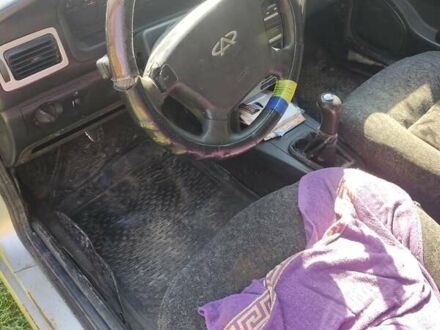 Чері Амулет 2008 у Сарнах на Automoto.ua Сірий Чері Амулет, об'ємом двигуна 1.6 л та пробігом 180 тис. км за 1500 $, фото 1 на Automoto.ua