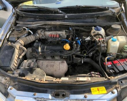 Синий Чери Амулет, объемом двигателя 1.6 л и пробегом 245 тыс. км за 1500 $, фото 2 на Automoto.ua