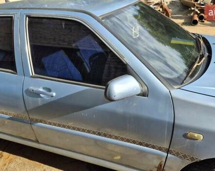 Чери Амулет 2007 в Запорожье на Automoto.ua Синий Чери Амулет, объемом двигателя 1.6 л и пробегом 320 тыс. км за 1100 $, фото 2 на Automoto.ua