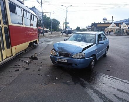 Синий Чери Амулет, объемом двигателя 1.6 л и пробегом 115 тыс. км за 800 $, фото 1 на Automoto.ua