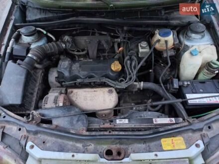 Чери Амулет 2008 в Богуславе на Automoto.ua Синий Чери Амулет, объемом двигателя 1.6 л и пробегом 147 тыс. км за 1600 $, фото 1 на Automoto.ua