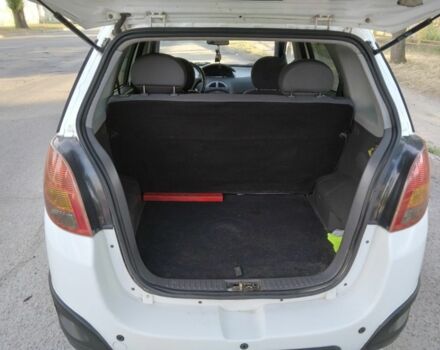 Білий Чері Біт, об'ємом двигуна 1.3 л та пробігом 110 тис. км за 3350 $, фото 9 на Automoto.ua