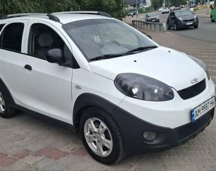 Белый Чери Бит, объемом двигателя 1.3 л и пробегом 105 тыс. км за 3300 $, фото 3 на Automoto.ua