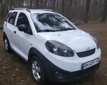 Белый Чери Бит, объемом двигателя 1.3 л и пробегом 122 тыс. км за 3500 $, фото 3 на Automoto.ua