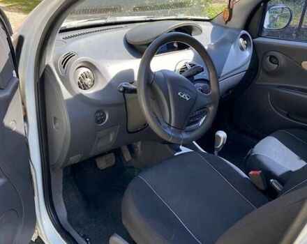 Білий Чері Біт, об'ємом двигуна 1.3 л та пробігом 135 тис. км за 3200 $, фото 6 на Automoto.ua