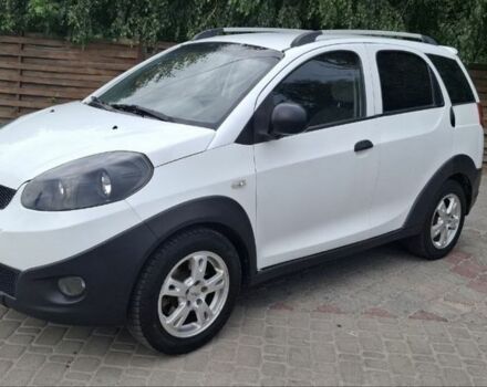 Белый Чери Бит, объемом двигателя 1.3 л и пробегом 108 тыс. км за 4000 $, фото 1 на Automoto.ua