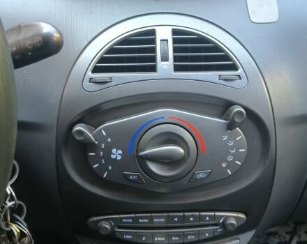 Желтый Чери Бит, объемом двигателя 1.3 л и пробегом 220 тыс. км за 2950 $, фото 10 на Automoto.ua