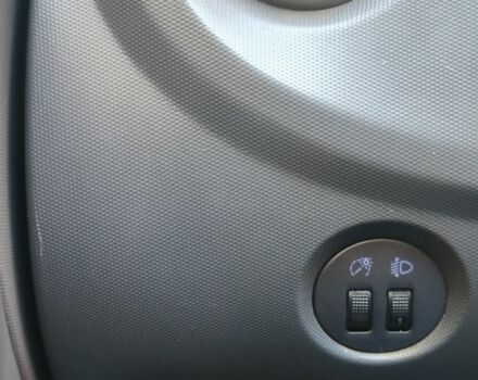 Желтый Чери Бит, объемом двигателя 1.3 л и пробегом 220 тыс. км за 2950 $, фото 12 на Automoto.ua