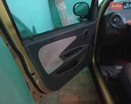 Желтый Чери Бит, объемом двигателя 1.3 л и пробегом 118 тыс. км за 3500 $, фото 4 на Automoto.ua