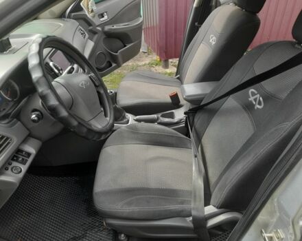 Сірий Чері Інша, об'ємом двигуна 1.5 л та пробігом 200 тис. км за 3200 $, фото 4 на Automoto.ua
