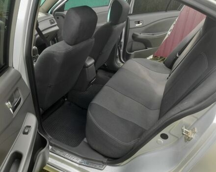 Сірий Чері Інша, об'ємом двигуна 1.5 л та пробігом 200 тис. км за 3200 $, фото 5 на Automoto.ua