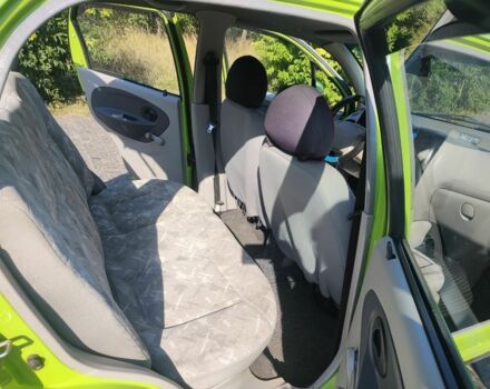 Чери Другая 2007 в Каневе на Automoto.ua Зеленый Чери Другая, объемом двигателя 1.1 л и пробегом 138 тыс. км за 2000 $, фото 6 на Automoto.ua