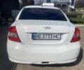 Белый Чери Е5, объемом двигателя 1.5 л и пробегом 60 тыс. км за 3600 $, фото 1 на Automoto.ua
