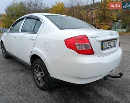 Білий Чері Е5, об'ємом двигуна 1.5 л та пробігом 140 тис. км за 3550 $, фото 3 на Automoto.ua