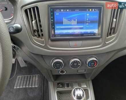 Бежевый Чери Е5, объемом двигателя 1.5 л и пробегом 110 тыс. км за 4600 $, фото 15 на Automoto.ua