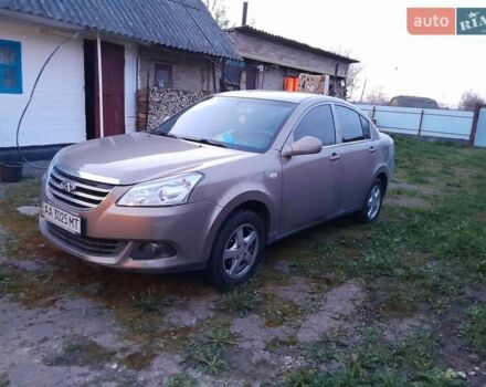 Бежевий Чері Е5, об'ємом двигуна 1.5 л та пробігом 180 тис. км за 3300 $, фото 1 на Automoto.ua