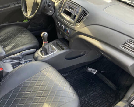 Чери Е5 2014 в Ирпене на Automoto.ua Черный Чери Е5, объемом двигателя 1.5 л и пробегом 105 тыс. км за 3000 $, фото 13 на Automoto.ua