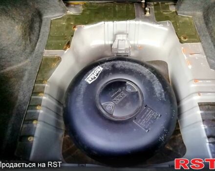 Черный Чери Е5, объемом двигателя 1.5 л и пробегом 260 тыс. км за 2500 $, фото 5 на Automoto.ua