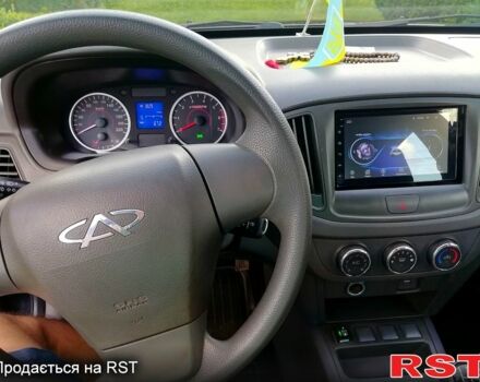 Черный Чери Е5, объемом двигателя 1.5 л и пробегом 260 тыс. км за 2500 $, фото 7 на Automoto.ua