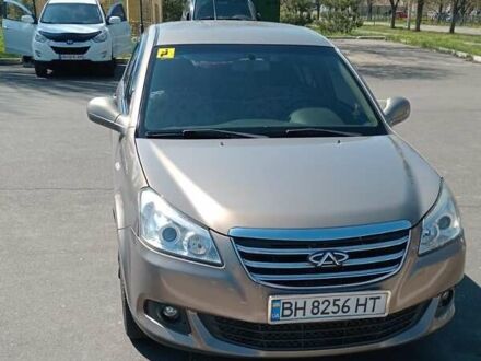 Чері Е5 2014 у Чорноморську (Іллічівську) на Automoto.ua Коричневий Чері Е5, об'ємом двигуна 1.5 л та пробігом 130 тис. км за 5000 $, фото 1 на Automoto.ua