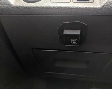 Серый Чери Е5, объемом двигателя 1.5 л и пробегом 91 тыс. км за 4500 $, фото 9 на Automoto.ua