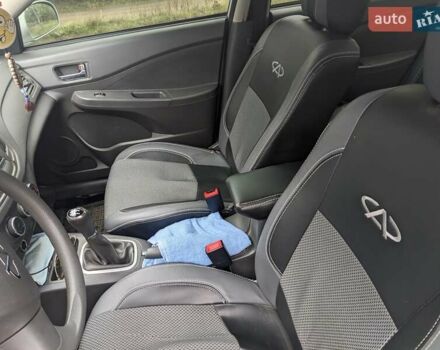 Серый Чери Е5, объемом двигателя 1.5 л и пробегом 91 тыс. км за 4500 $, фото 3 на Automoto.ua