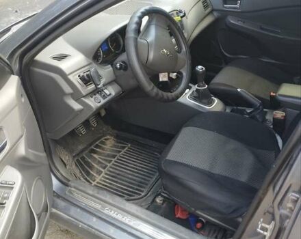 Сірий Чері Е5, об'ємом двигуна 1.5 л та пробігом 132 тис. км за 3300 $, фото 5 на Automoto.ua