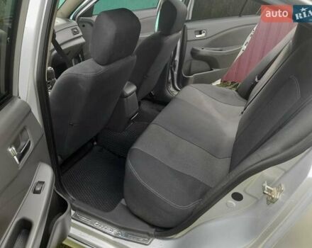 Серый Чери Е5, объемом двигателя 1.5 л и пробегом 196 тыс. км за 3200 $, фото 6 на Automoto.ua