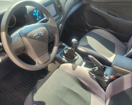 Сірий Чері Е5, об'ємом двигуна 1.5 л та пробігом 104 тис. км за 3300 $, фото 4 на Automoto.ua