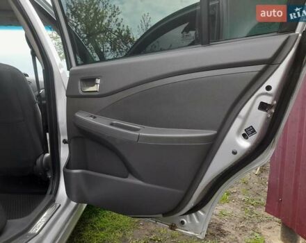 Серый Чери Е5, объемом двигателя 1.5 л и пробегом 196 тыс. км за 3200 $, фото 13 на Automoto.ua