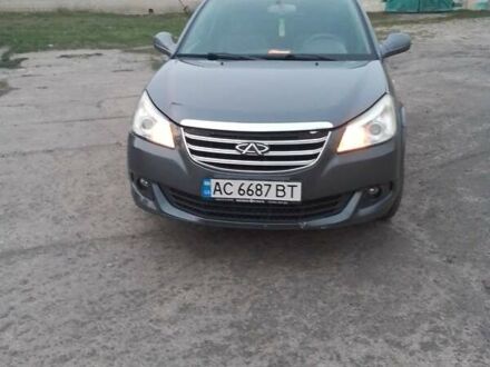 Чери Е5 2013 в Луцке на Automoto.ua Серый Чери Е5, объемом двигателя 1.5 л и пробегом 135 тыс. км за 3350 $, фото 1 на Automoto.ua