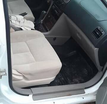 Белый Чери Истар, объемом двигателя 2 л и пробегом 280 тыс. км за 3000 $, фото 3 на Automoto.ua