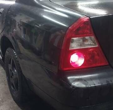 Черный Чери Истар, объемом двигателя 1.97 л и пробегом 190 тыс. км за 1550 $, фото 7 на Automoto.ua