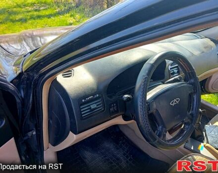 Чорний Чері Істар, об'ємом двигуна 2 л та пробігом 90 тис. км за 4000 $, фото 2 на Automoto.ua