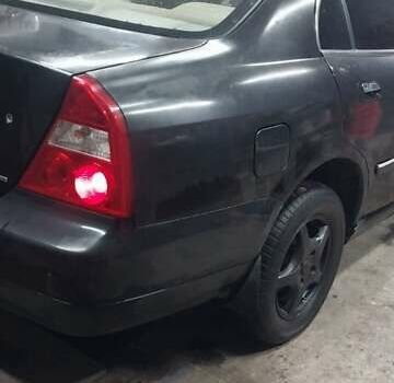 Черный Чери Истар, объемом двигателя 1.97 л и пробегом 190 тыс. км за 1550 $, фото 5 на Automoto.ua