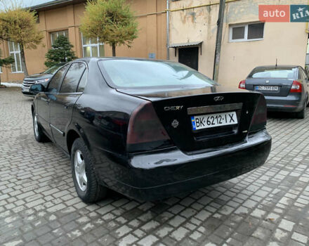 Чорний Чері Істар, об'ємом двигуна 2 л та пробігом 250 тис. км за 2200 $, фото 4 на Automoto.ua