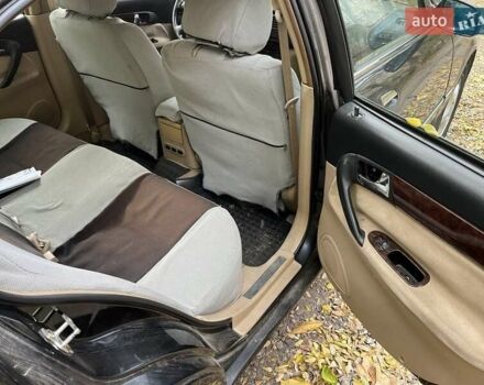 Чорний Чері Істар, об'ємом двигуна 2 л та пробігом 123 тис. км за 2700 $, фото 3 на Automoto.ua