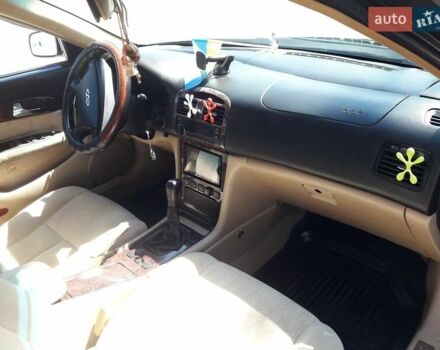Чорний Чері Істар, об'ємом двигуна 2 л та пробігом 236 тис. км за 1500 $, фото 3 на Automoto.ua