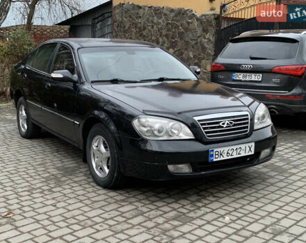 Чорний Чері Істар, об'ємом двигуна 2 л та пробігом 250 тис. км за 2200 $, фото 1 на Automoto.ua