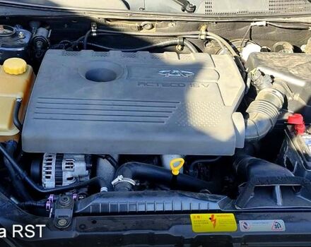 Чері Істар, об'ємом двигуна 2 л та пробігом 65 тис. км за 4300 $, фото 13 на Automoto.ua
