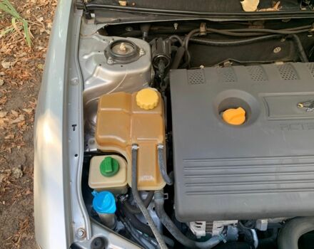 Серый Чери Истар, объемом двигателя 2 л и пробегом 114 тыс. км за 2900 $, фото 6 на Automoto.ua