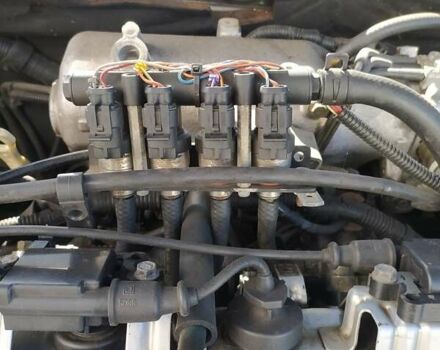 Серый Чери Истар, объемом двигателя 2.35 л и пробегом 120 тыс. км за 4500 $, фото 33 на Automoto.ua