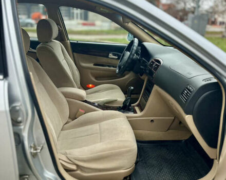 Серый Чери Истар, объемом двигателя 2 л и пробегом 186 тыс. км за 2500 $, фото 9 на Automoto.ua